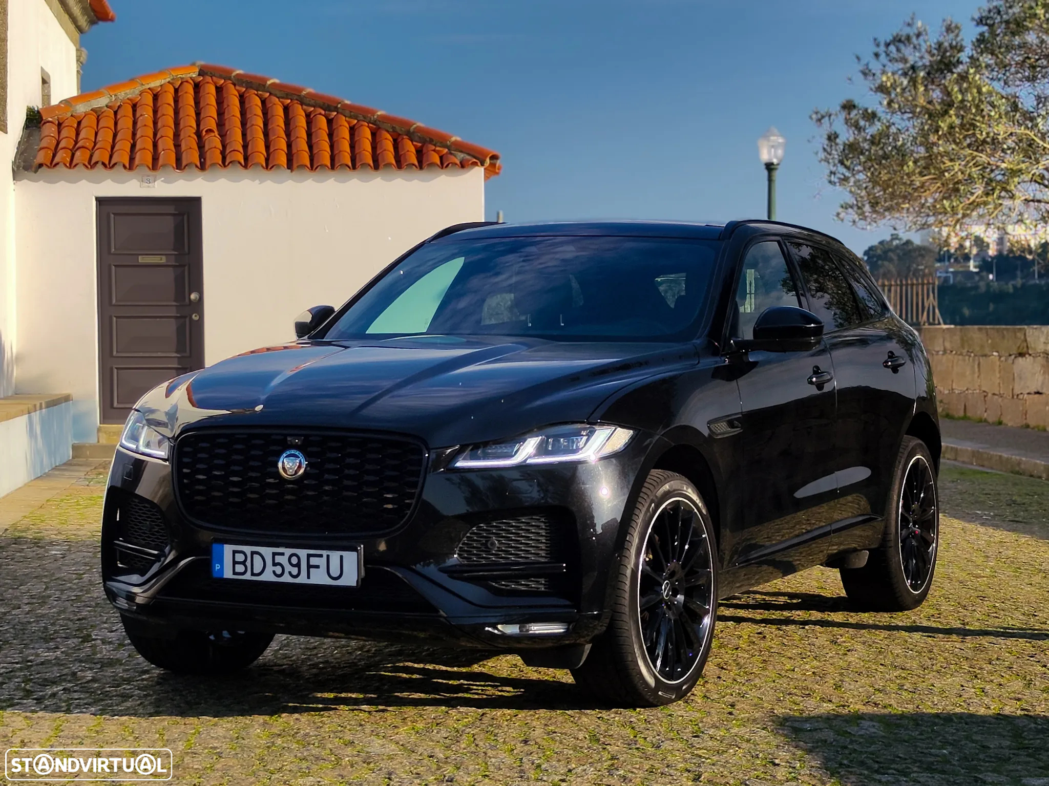 Jaguar F-Pace 2.0 P400e AWD R-Dynamic Black - 40