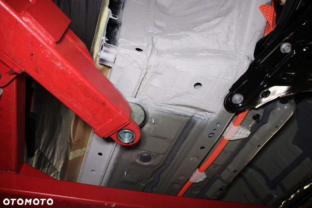 Toyota Corolla 1.8 Hybrid Style - 22