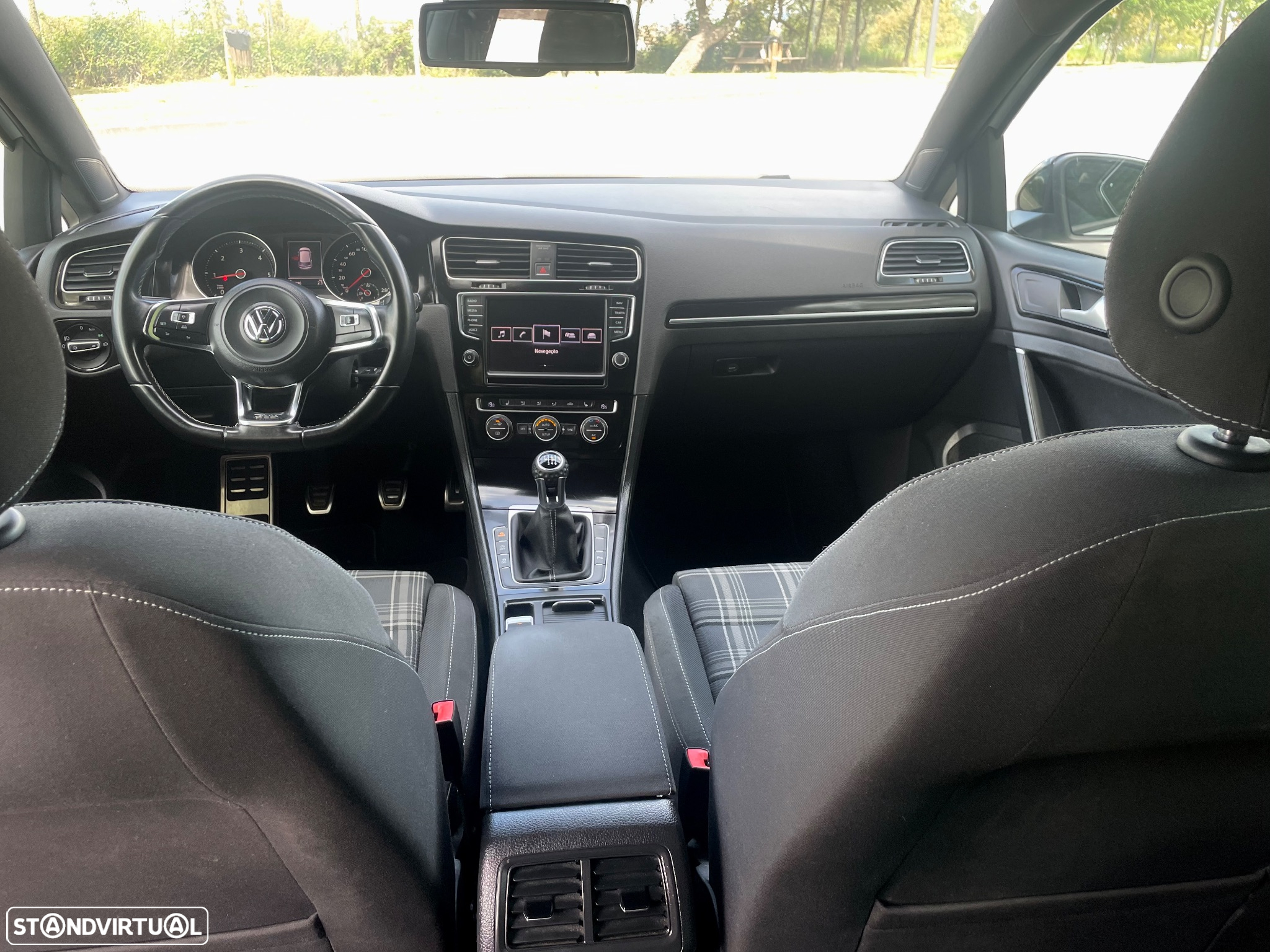 VW Golf 2.0 TDI GTD - 16