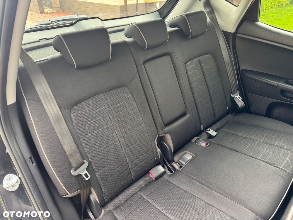 Kia Venga 1.4 XL - 19