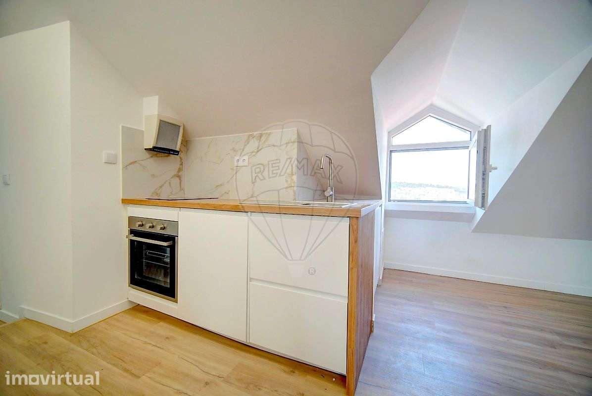 Apartamento T0 para venda - Grande imagem: 2/30