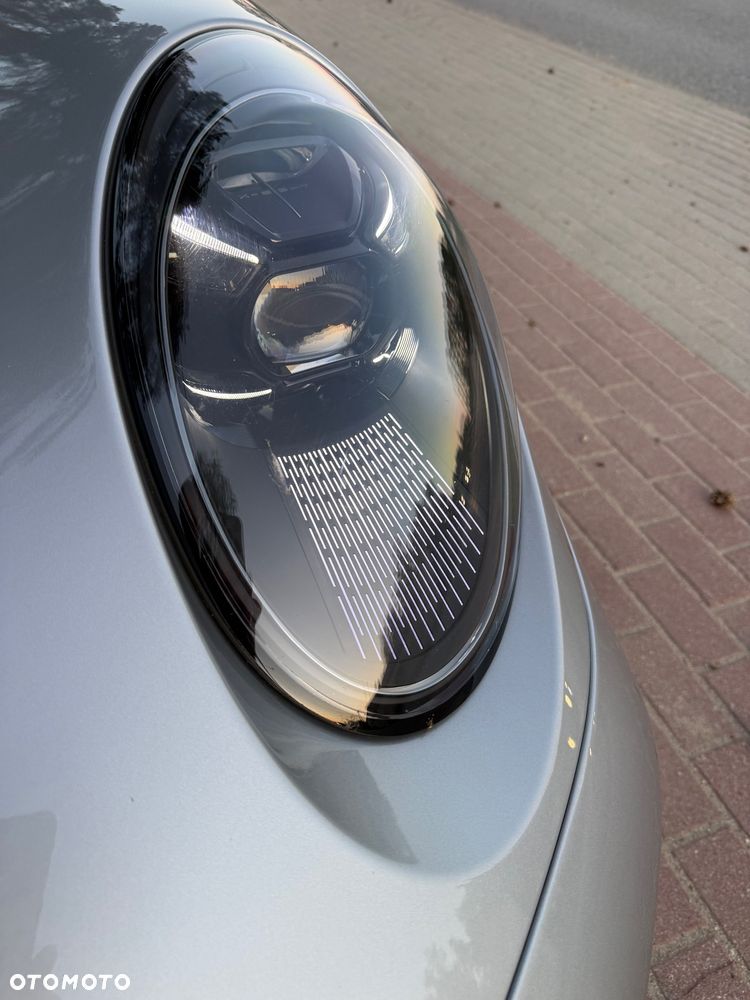 Porsche 911 Carrera 4S PDK - 29