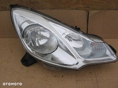 REFLEKTOR LAMPA PRAWA CITROEN C3 BIAŁY PASEK 2010R - 1