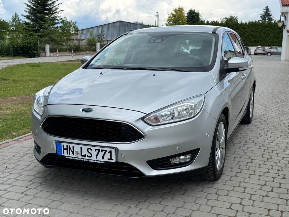 Ford Focus - 35