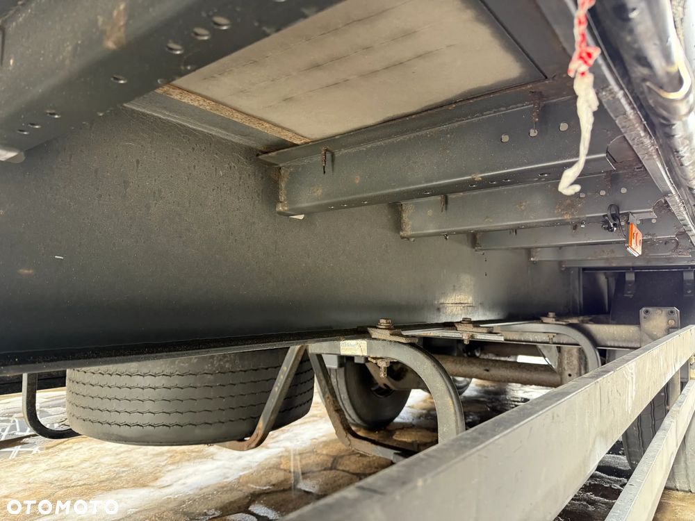 Schwarzmuller S1 - 4