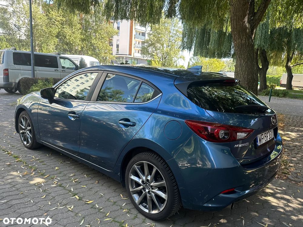 Mazda 3 2018 photo 3