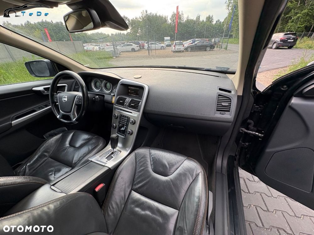 Volvo XC 60 2.4D AWD Summum - 28