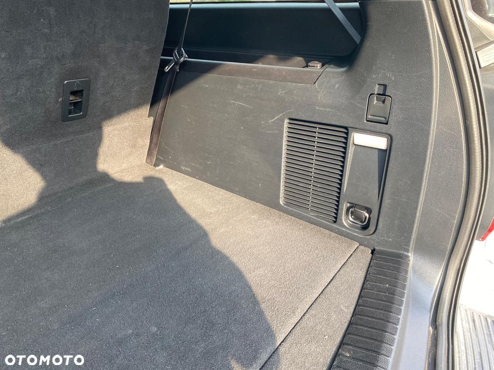 Ford Expedition - 27