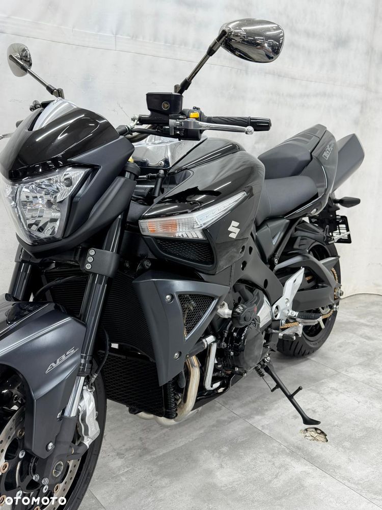 Suzuki GSX - 7