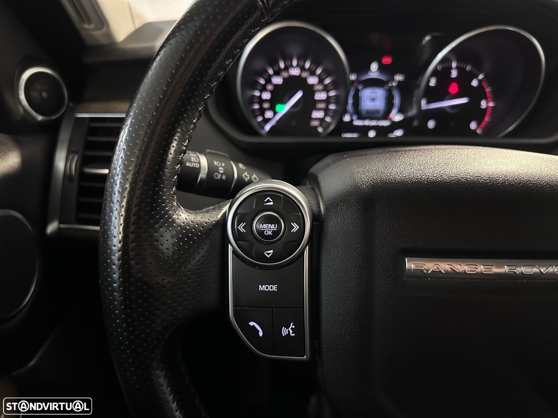 Land Rover Range Rover Sport 2.0 SD4 HSE - 18