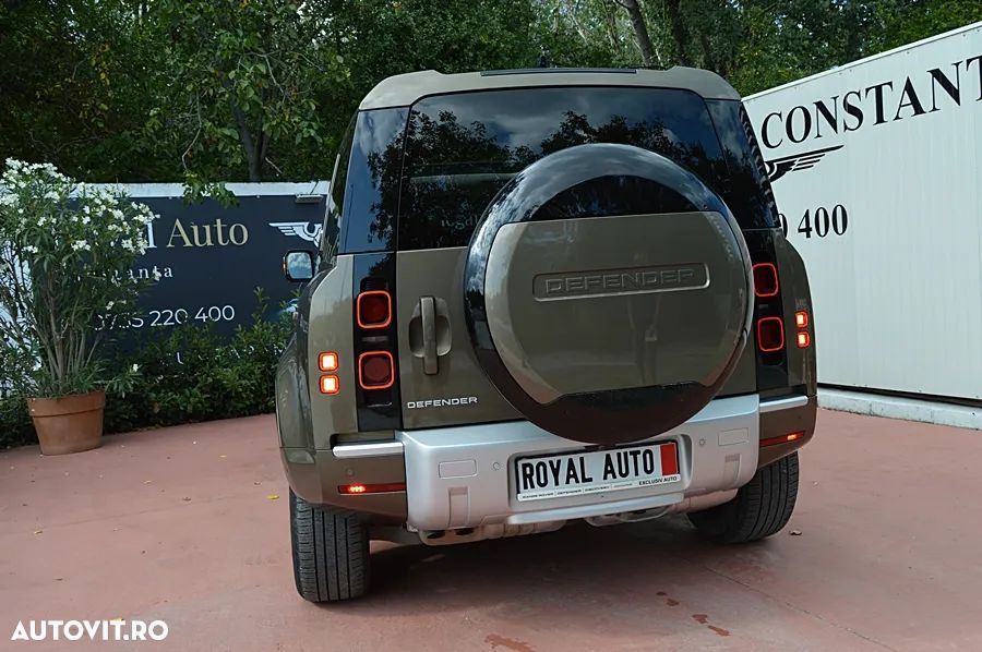 Land Rover Defender - 6