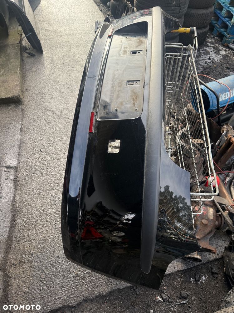 Zderzak tył tylny e81 668 Schwarz2 e81 e87 bez Pdc - 1