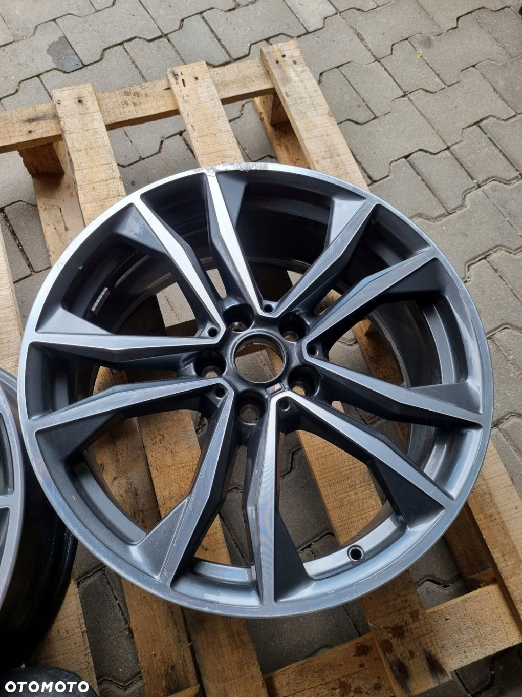 FELGA BMW X1 F48 X2 F39 M-PERFORMANCE 8x19 ET47 5x112 8008616 STYLING 715M - 2