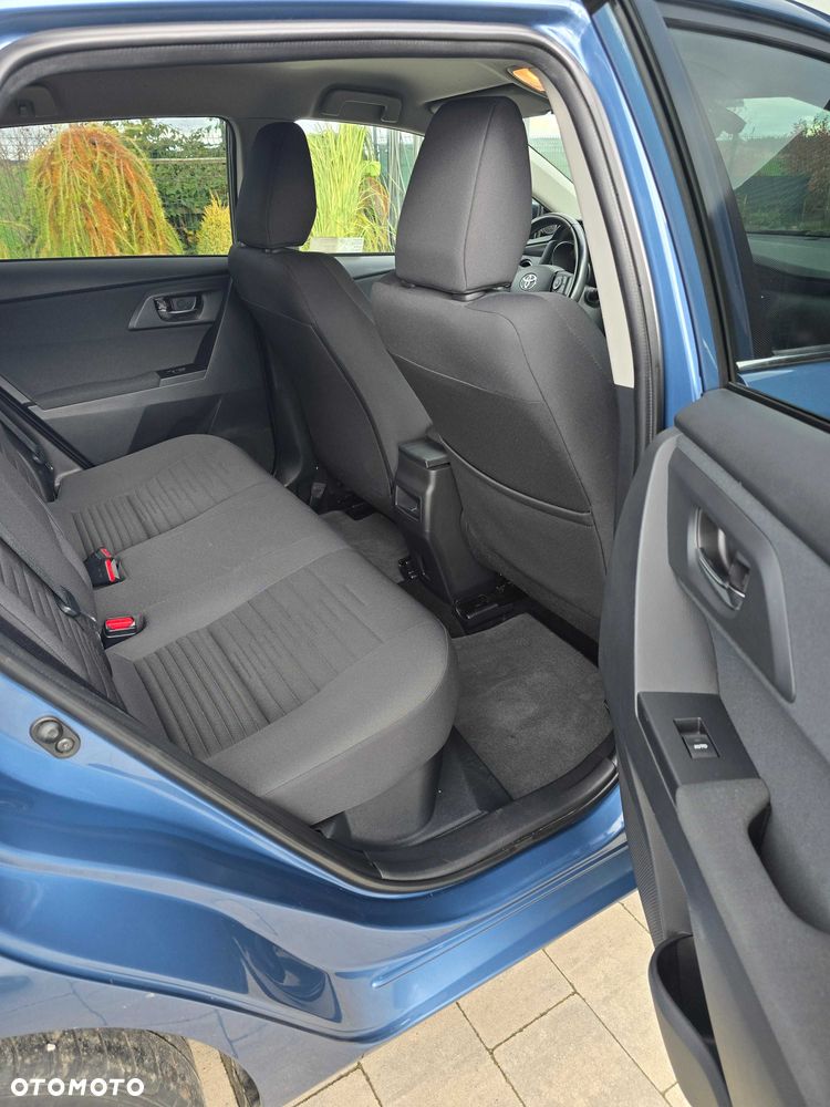 Toyota Auris - 10
