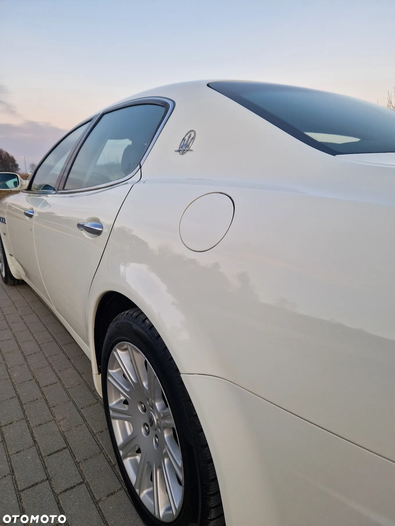 Maserati Quattroporte - 5
