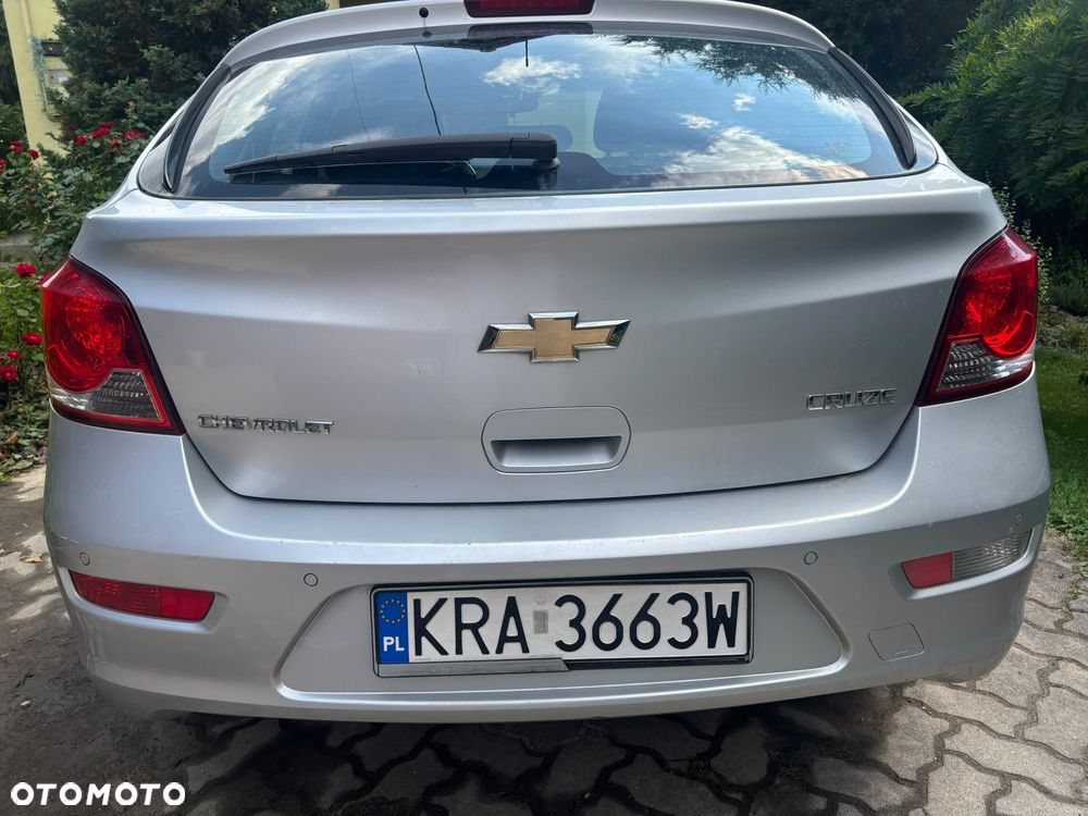 Chevrolet Cruze - 4