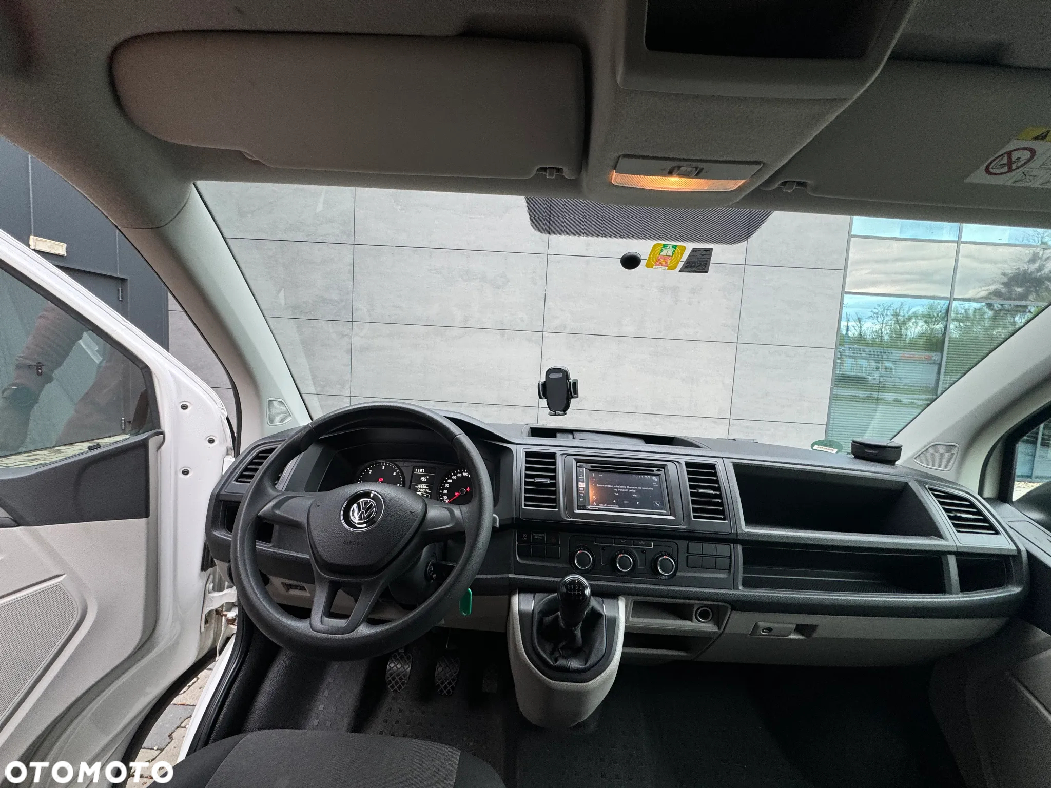 Volkswagen Transporter - 8