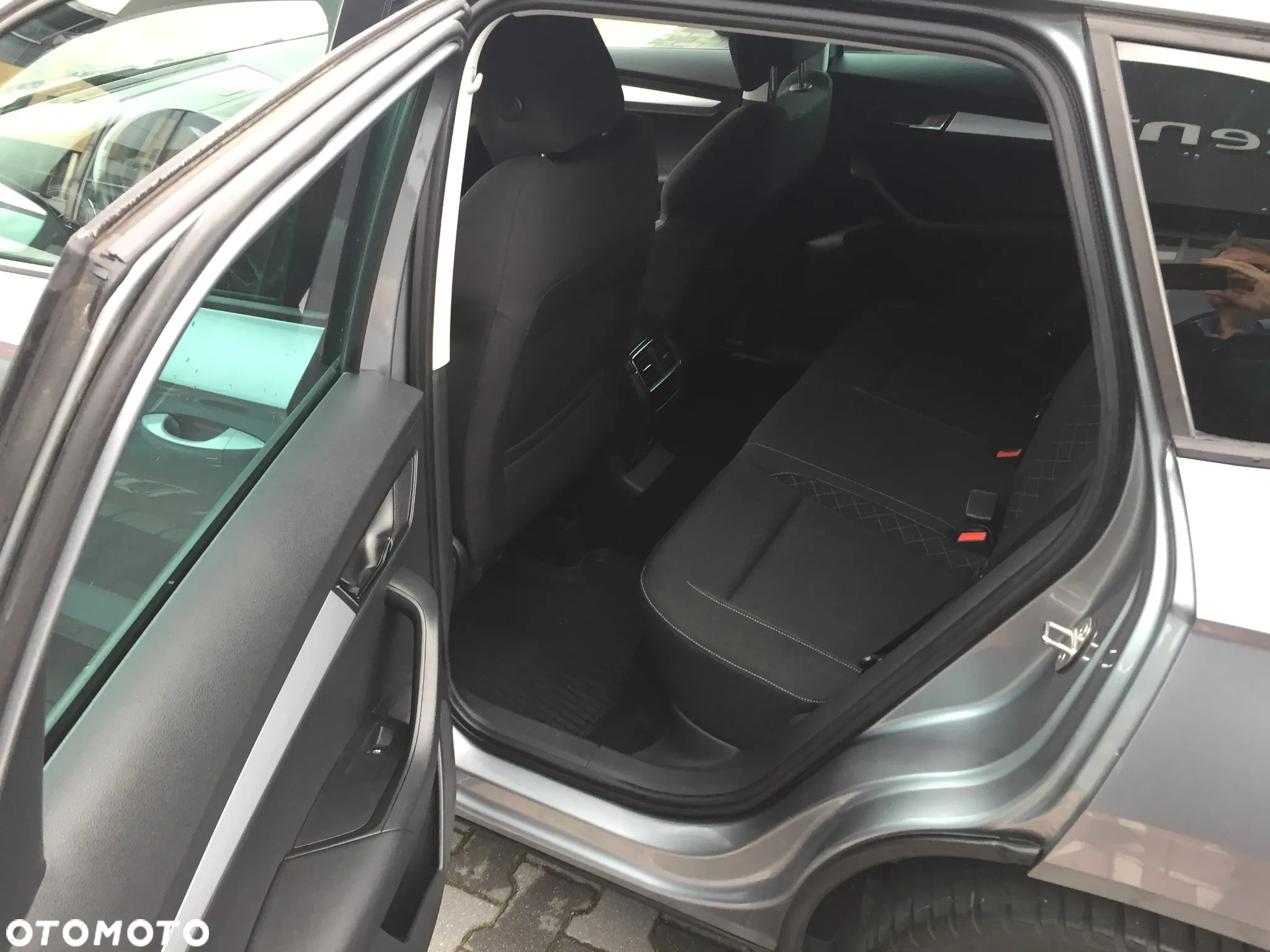 Skoda Karoq 2.0 TDI SCR 4x4 Ambition - 7