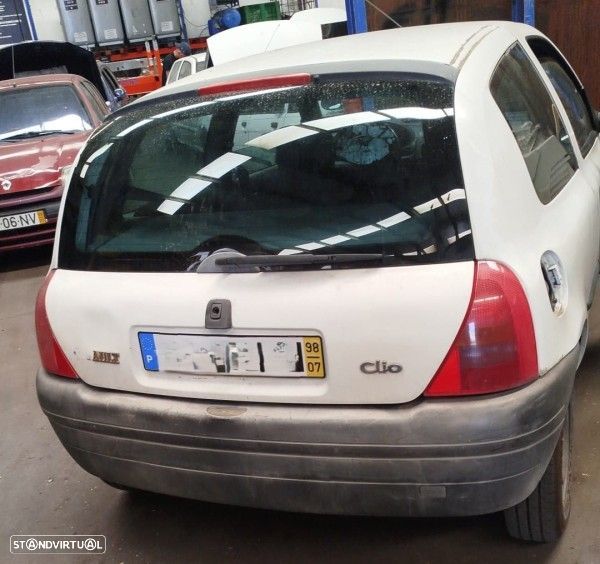 Para Peças Renault Clio Ii (Bb0/1/2_, Cb0/1/2_) - 1