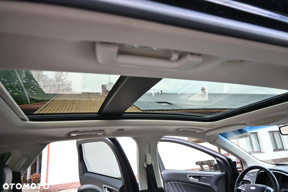 Ford Edge 2.0 TDCi Twin-Turbo 4WD ST-Line - 24