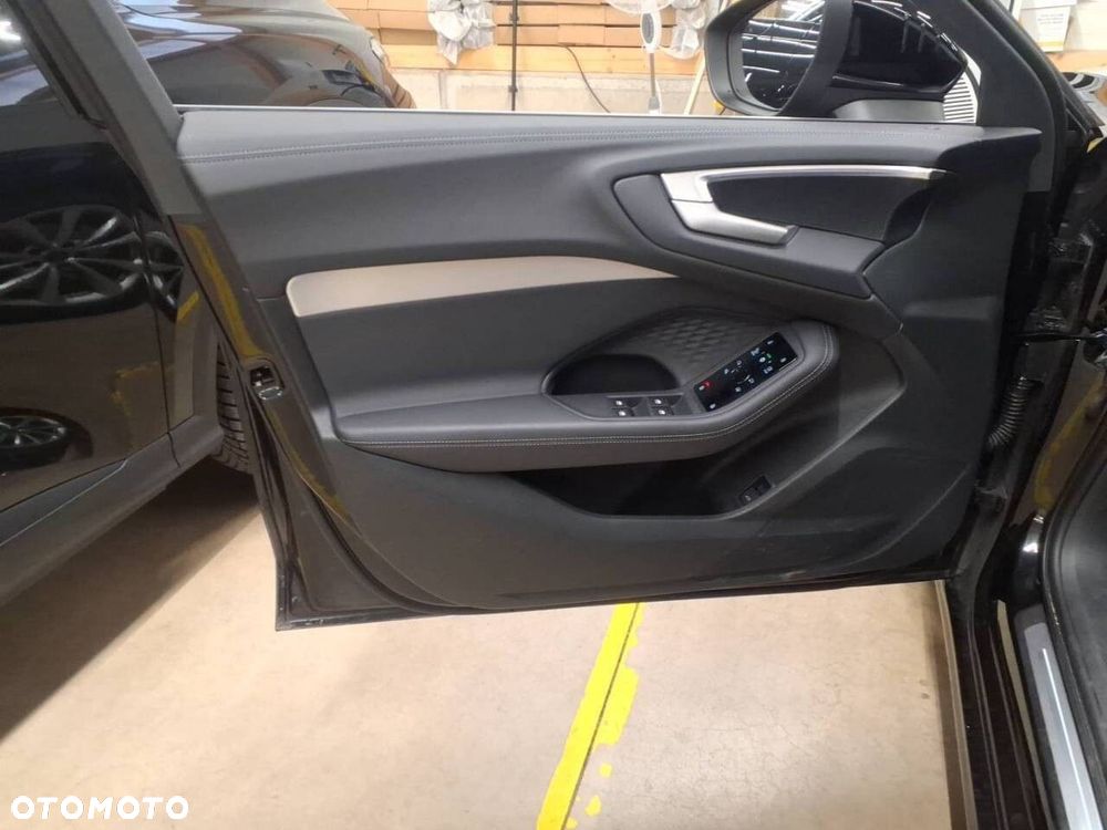 Audi A5 Avant TDI mHEV Quattro S tronic - 12