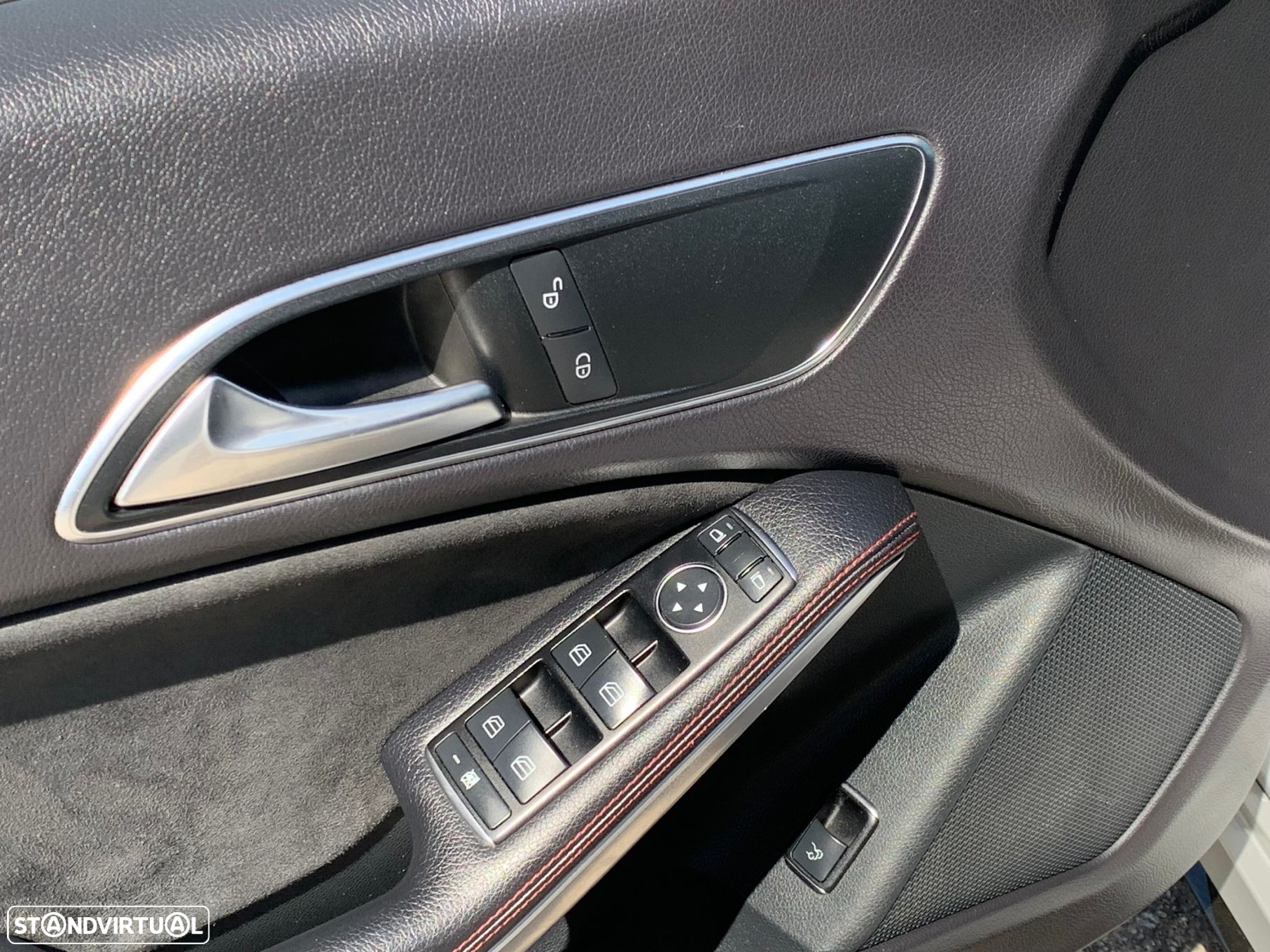 Mercedes-Benz CLA 200 CDi AMG Line - 39