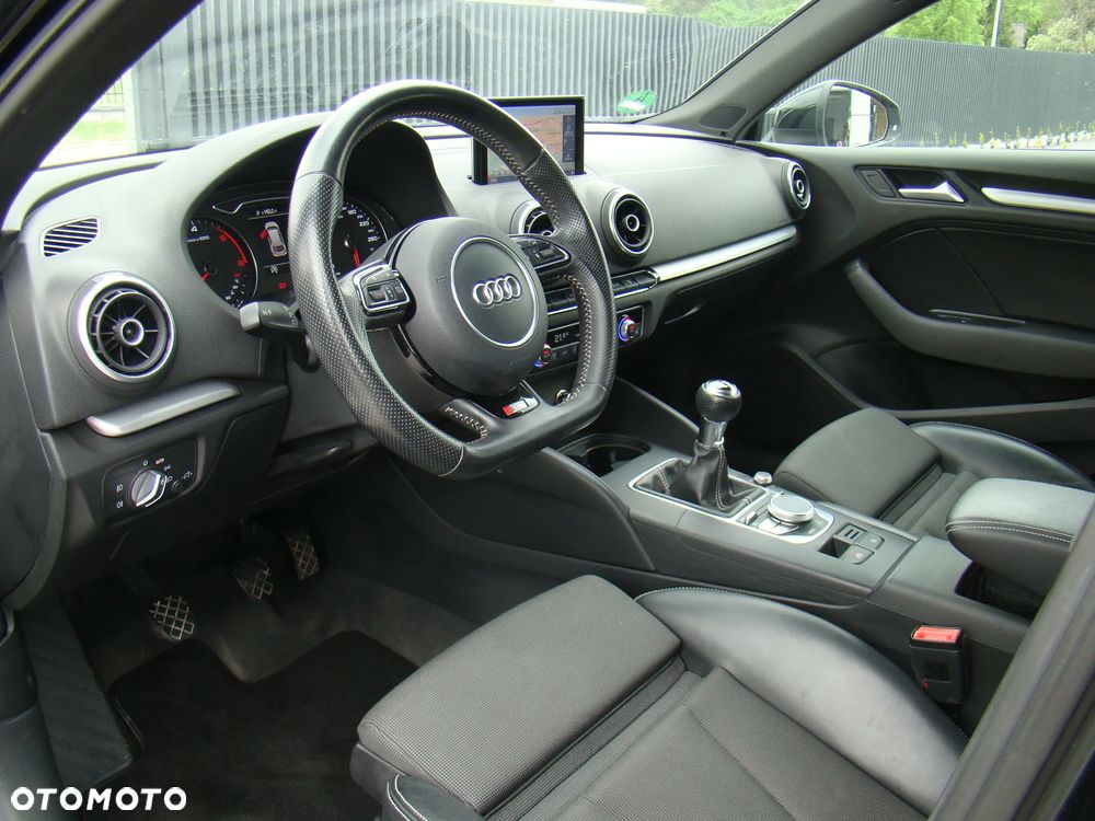 Audi A3 Sportback 2.0 TDI (clean diesel) S line Sportpaket - 22