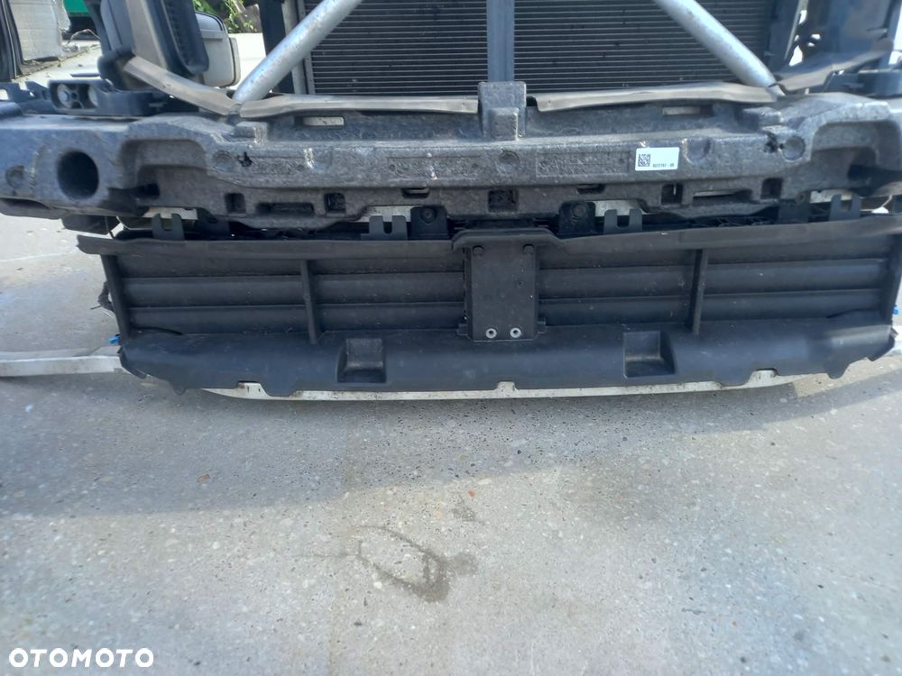 PAS PRZEDNI WZMOCNIENIE CHŁODNICE BMW 3 G20 G21 - 7