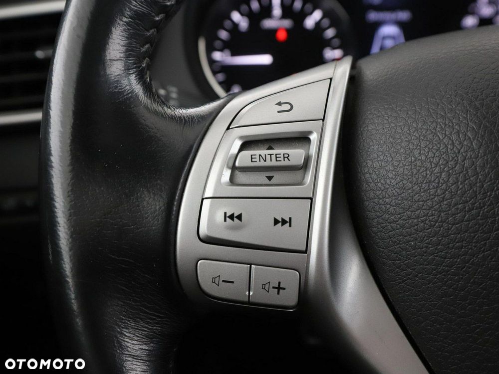 Nissan X-Trail 1.6 DCi Xtronic N-Connecta - 31