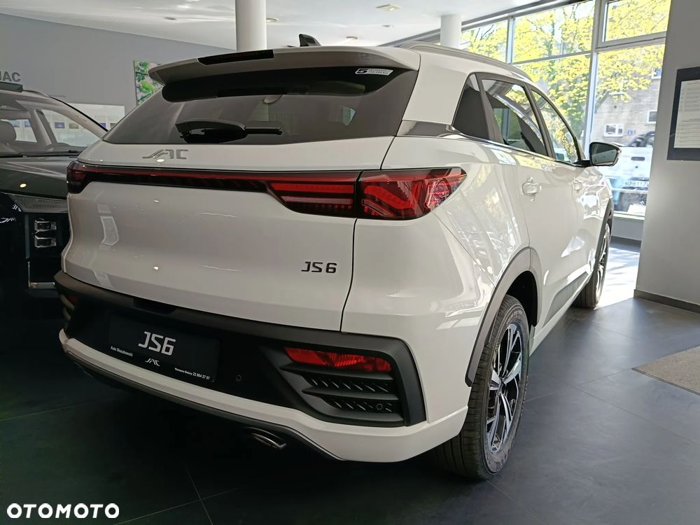 JAC JS6 - 6