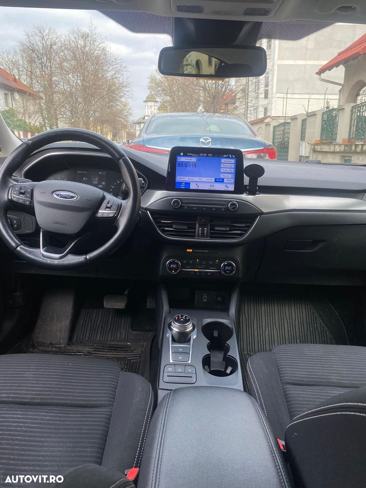 Ford Focus 1.0 EcoBoost Trend - 14