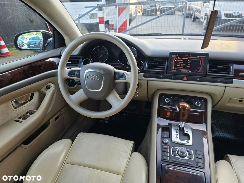 Audi A8 3.2 FSI Quattro Tiptr - 15