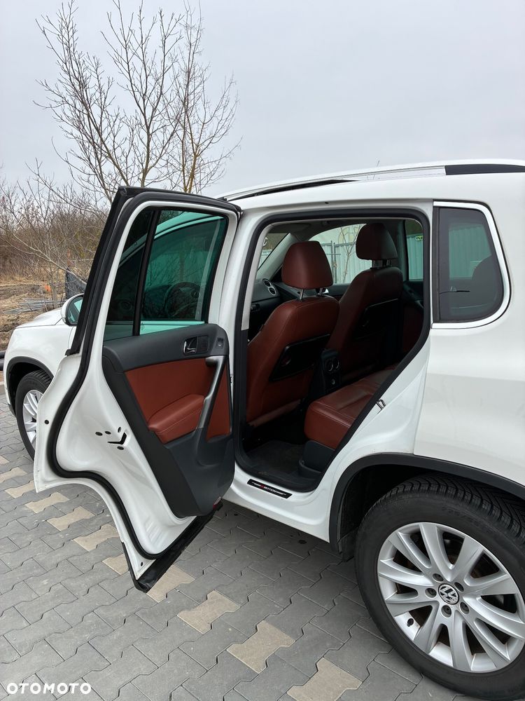 Volkswagen Tiguan - 8