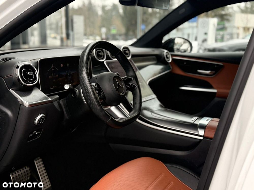 Mercedes-Benz GLC - 17