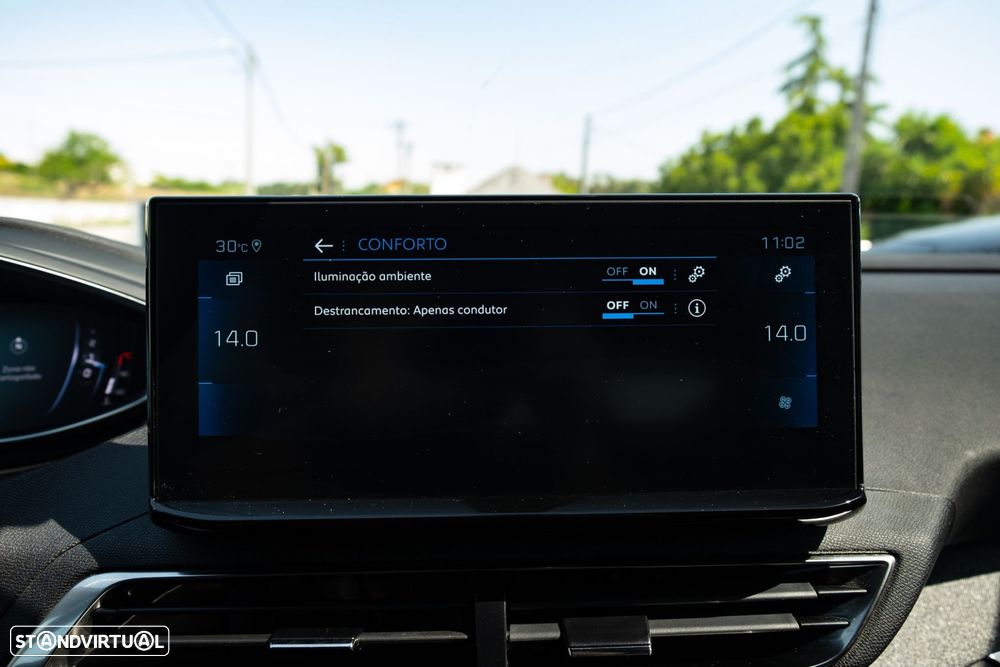 Peugeot 3008 1.5 BlueHDi Allure EAT8 - 40