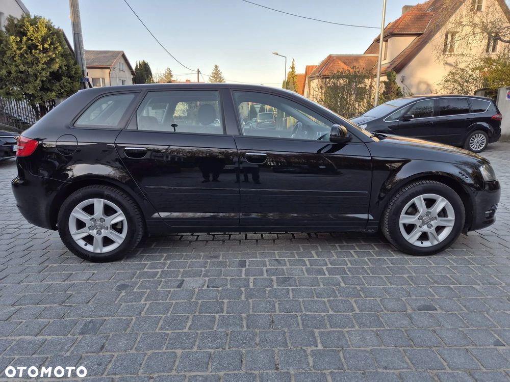 Audi A3 Sportback 1.4 TFSI Attraction - 6