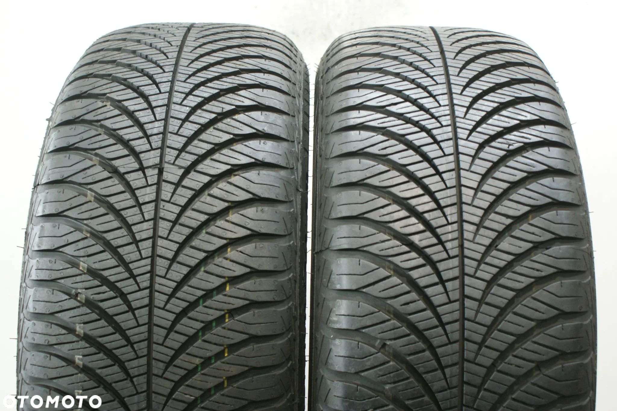 całoroczne 215/55R17 GOODYEAR VECTOR 4SEASONS G2 8,2mm 2024r B1958 - 1