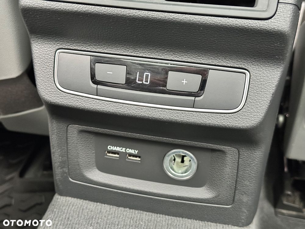 Audi Q5 50 TFSI e Quattro S Line S tronic - 32