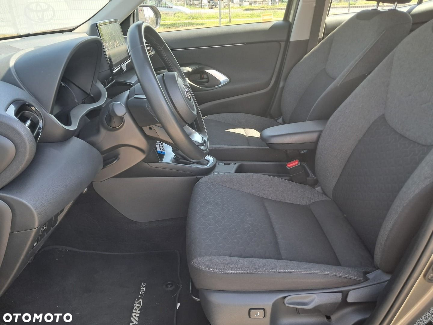 Toyota Yaris Cross - 16
