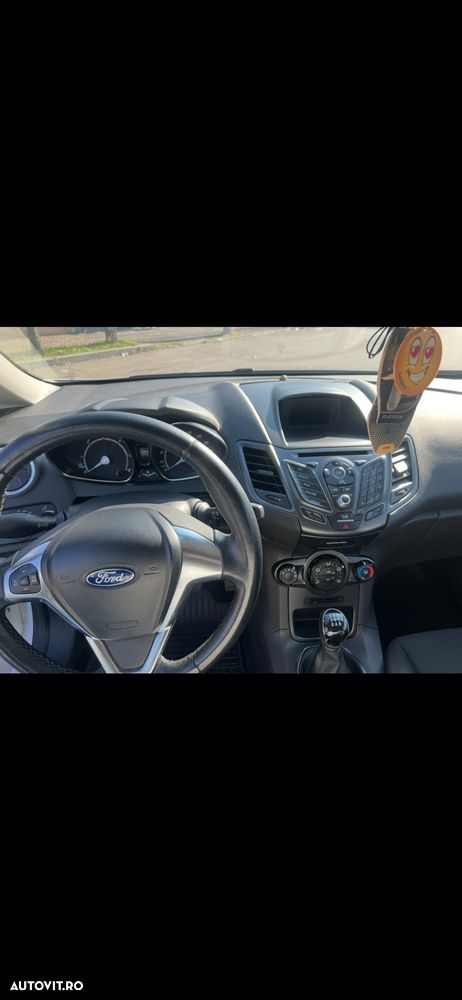 Ford Fiesta 1.5 TDCi Trend - 8