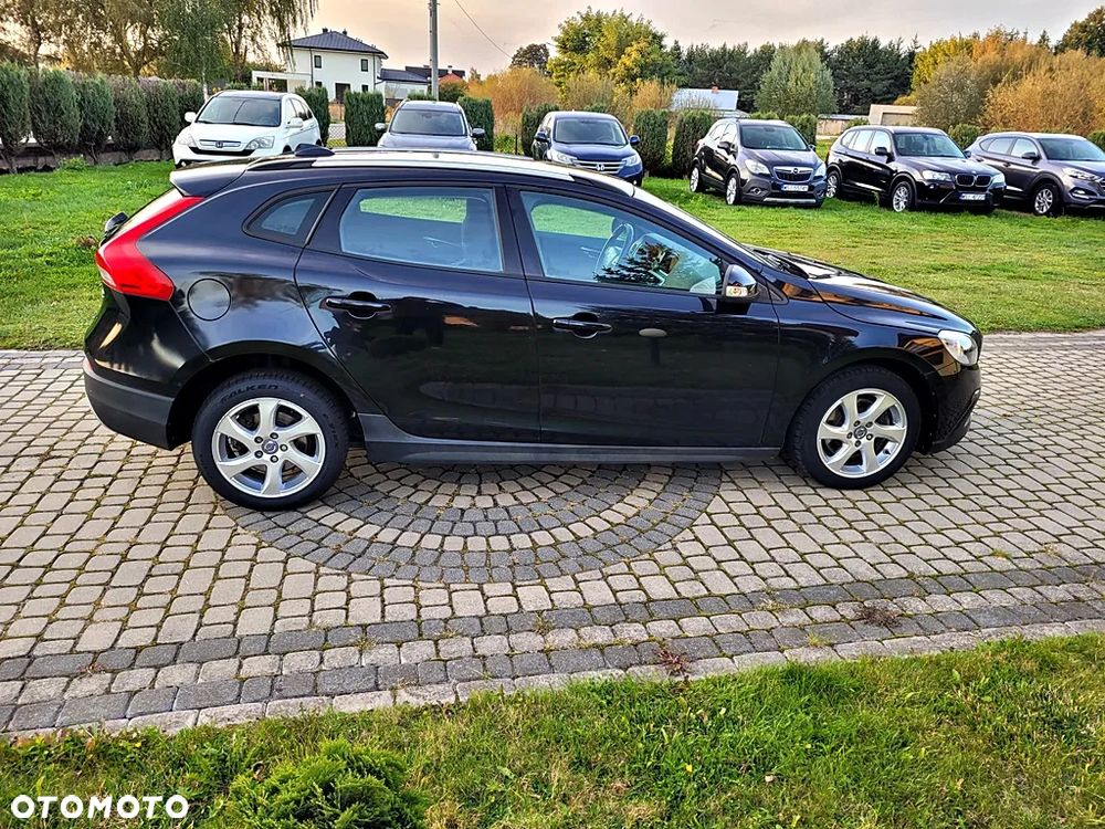 Volvo V40 D2 Momentum - 12