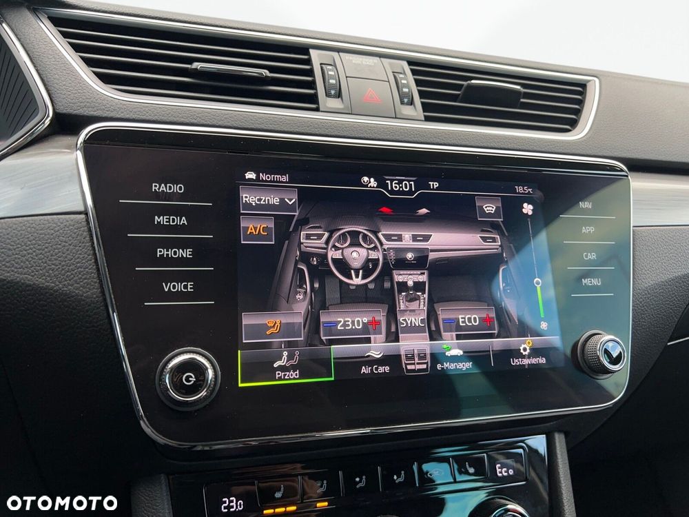 Skoda Superb 1.4 TSI Plug-In Hybrid Style DSG - 34