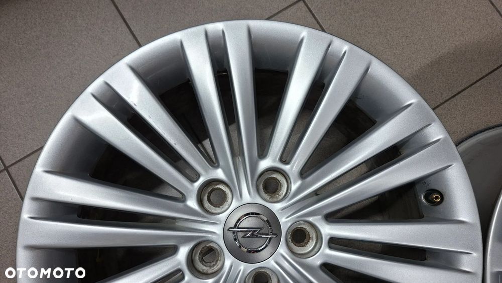 Felgi Aluminiowe 18 Opel Insignia A 5x120 ET 42 - 13