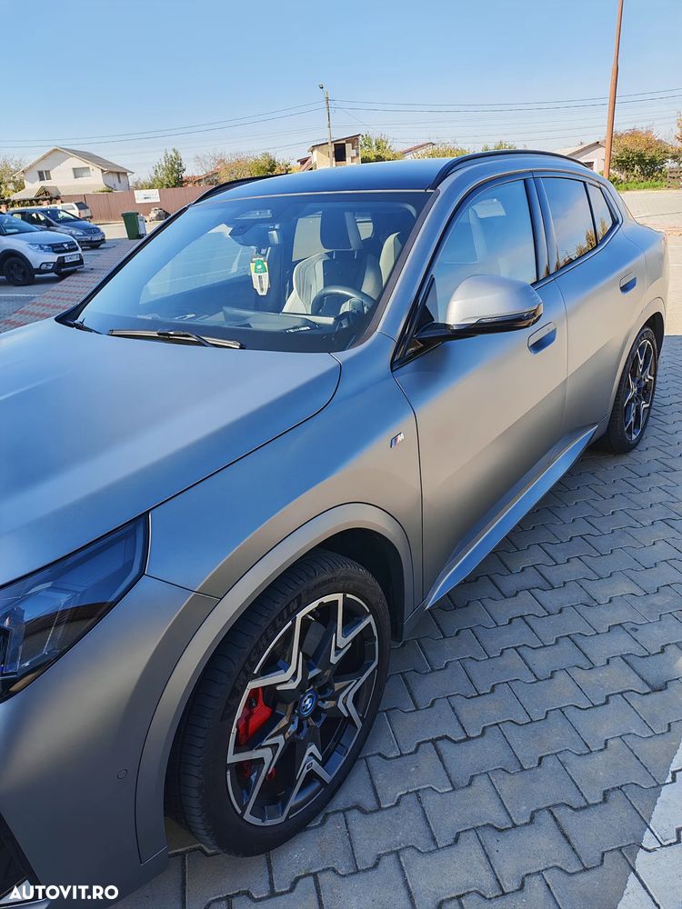 BMW iX2