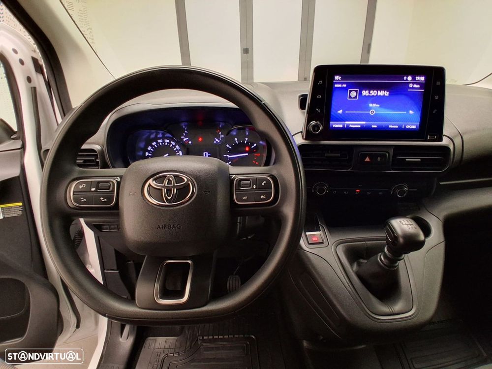 Toyota Proace - 22