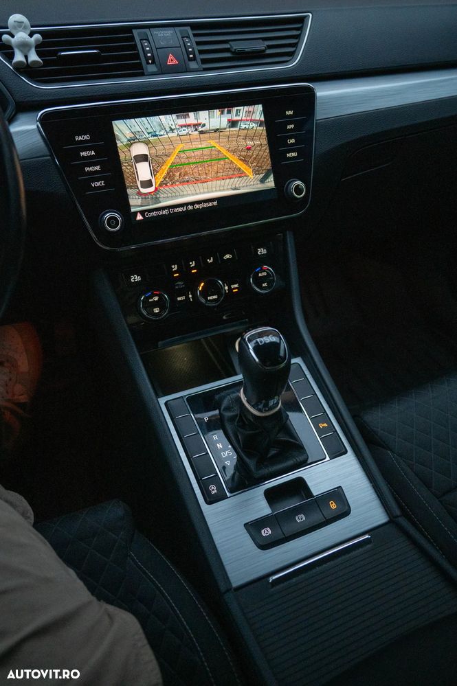 Skoda Superb 1.6 TDI DSG Style - 14