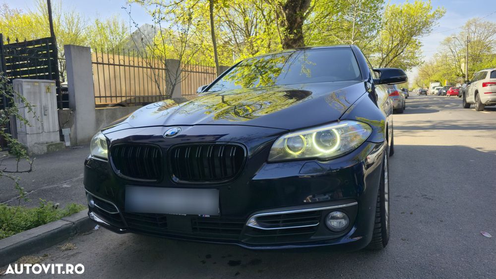 BMW Seria 5 525d xDrive - 1
