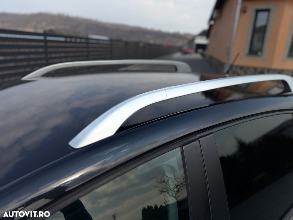 Volkswagen Golf Plus 1.4 TSI Tour Edition - 18