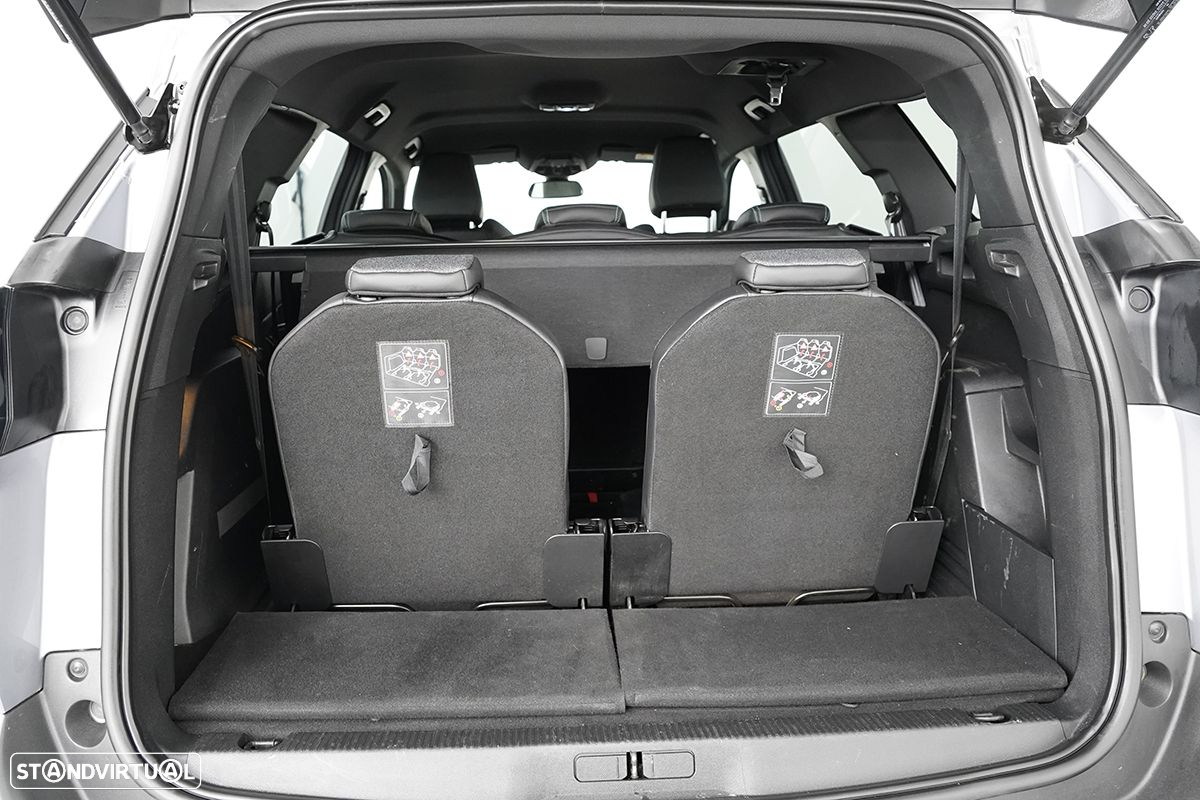 Peugeot 5008 1.2 PureTech Allure Pack EAT8 - 25