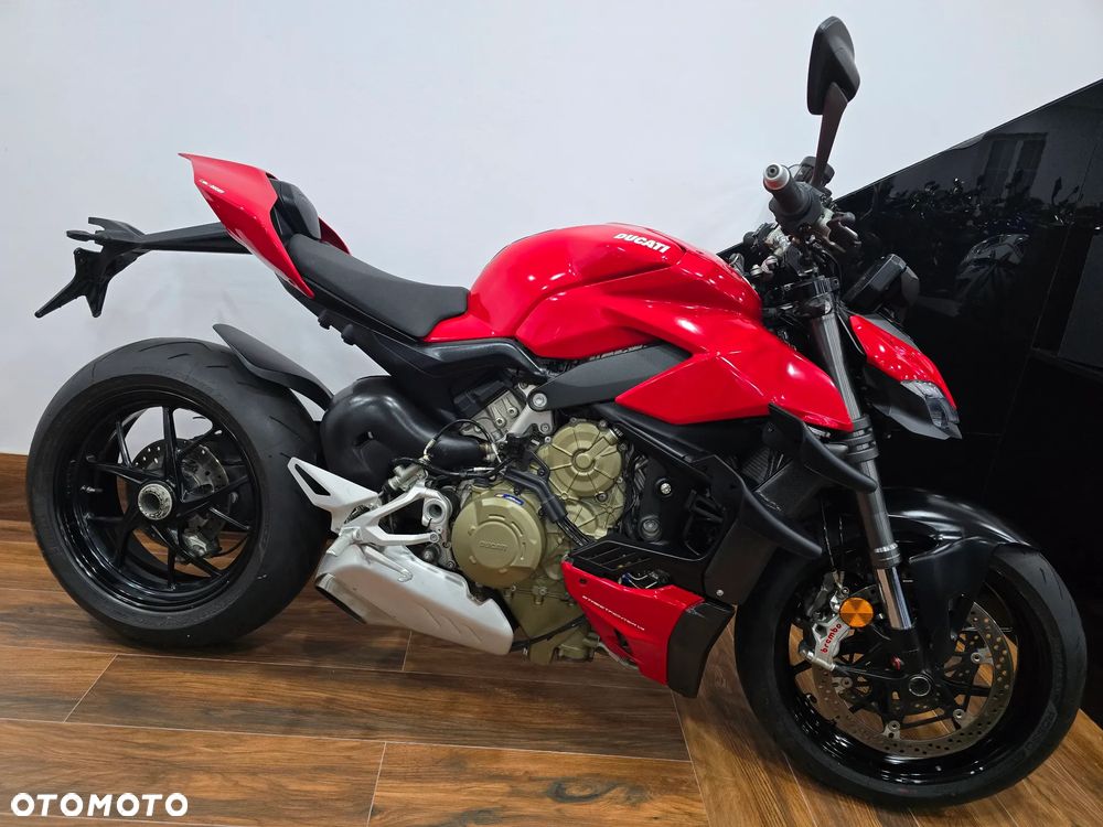 Ducati Streetfighter V4 - 11